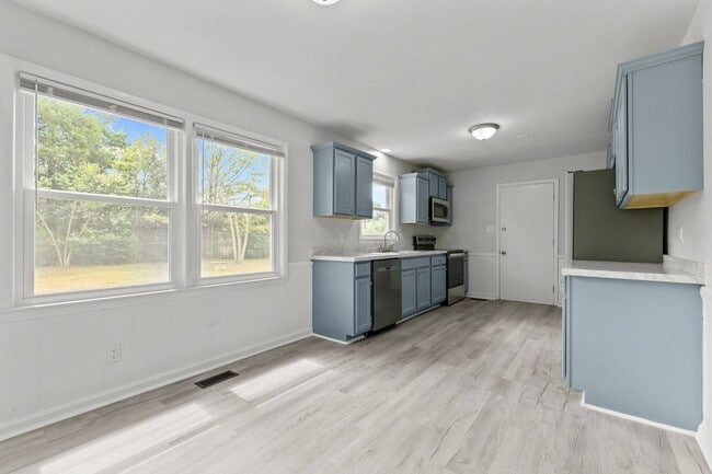 Photo - 4510 Ruby Rd