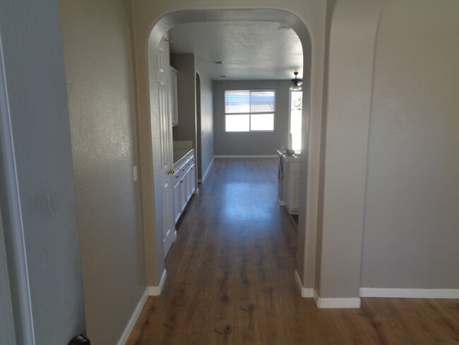 Photo - 1157 Silver Spur Way