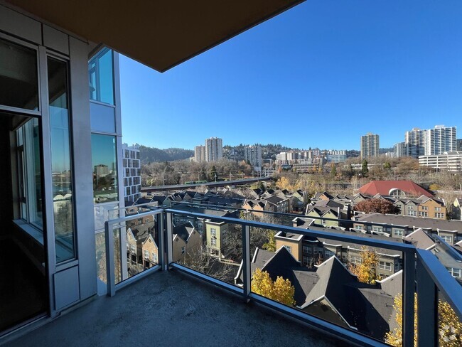 Building Photo - Incredible VIEWS! 1 Bed 1 Bath Condo-The S...