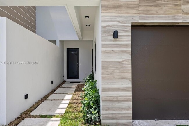 Photo - 1152 SW 22nd Terrace