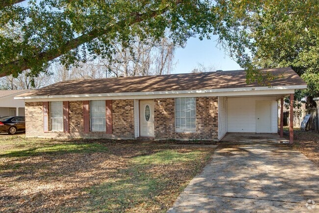 Building Photo - 6000 Larkspur Dr Rental