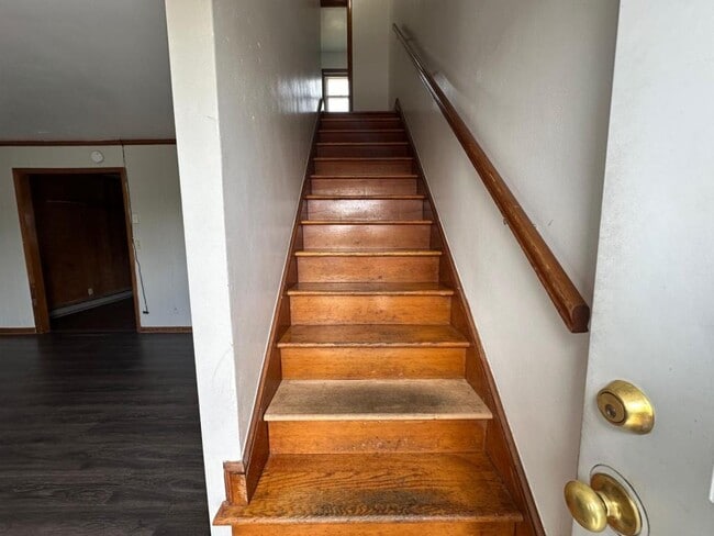 215 Nolens Hill Rd