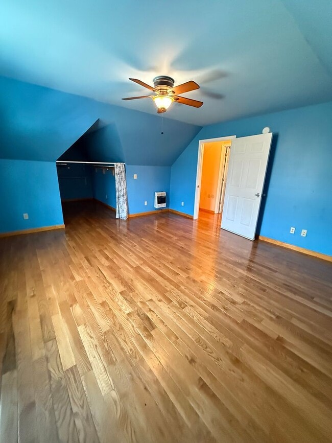 Photo - One Bedroom Apt with Utilities Included Unit 1