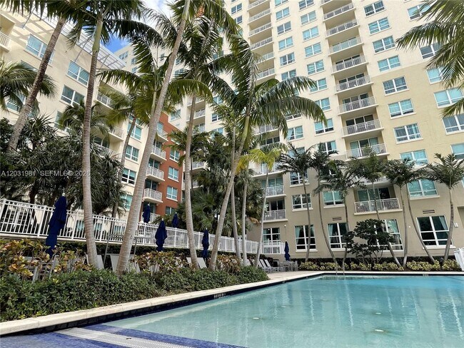 Photo - 2000 N Bayshore Dr Unit 525