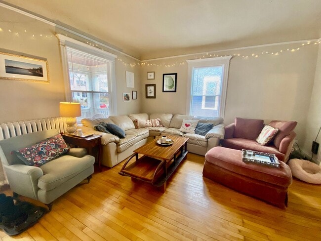 Photo - 3028 Humboldt Ave S Unit 1