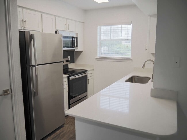 Photo - Bear Creek at Harwood Apartments