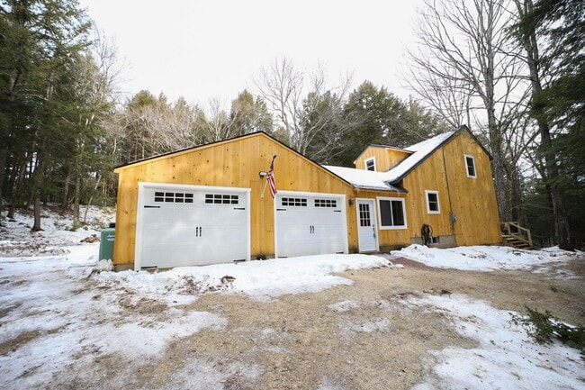 Photo - 190 Brookwood Park Rd