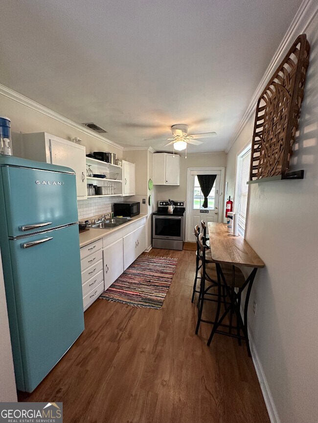 Photo - 604 Wheeler St