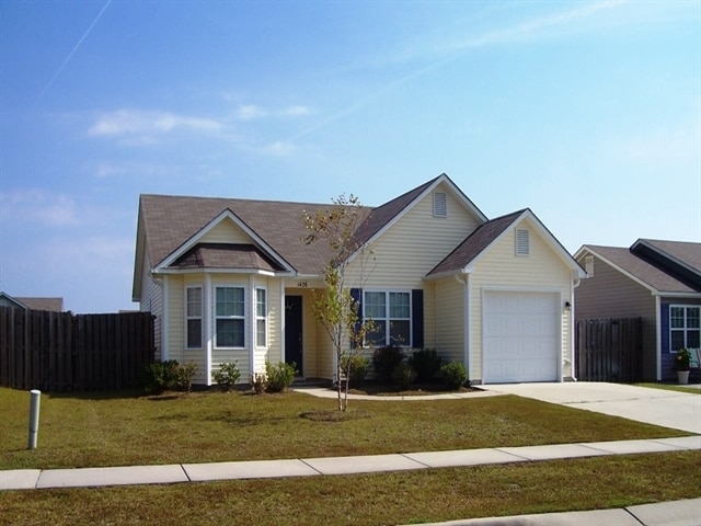 Photo - 1426 Spring Pine Ct NE