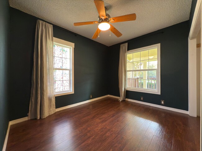 Photo - 8907 E Boone Ave