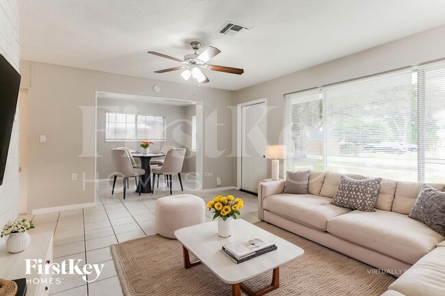 Photo - 2322 N 28th Ave