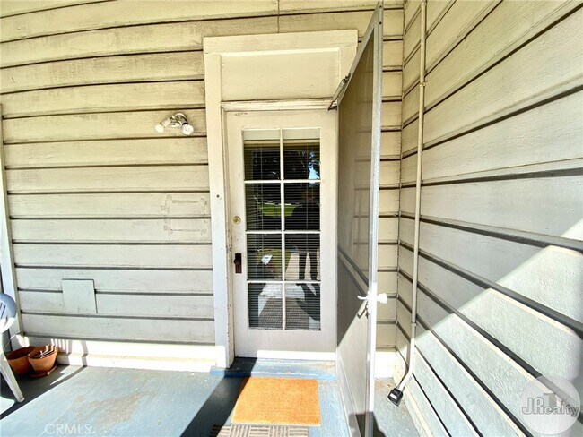 Photo - 209 S Michigan Ave