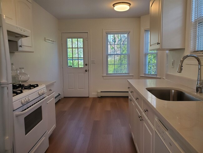 Photo - 1248 Hope St Unit 3