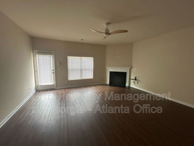 Photo - 156 Sunland Blvd