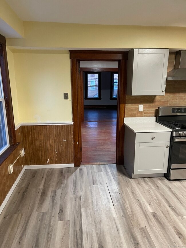 Photo - 308 High St Unit 1S