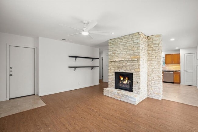 Photo - 1212 Dunstan Dr