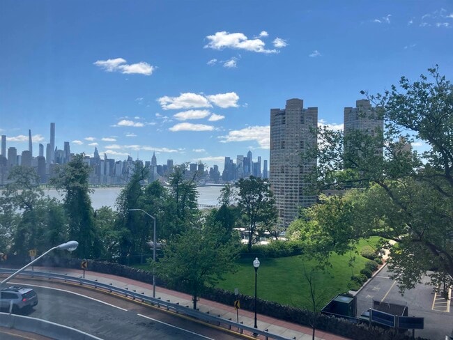 Photo - 7435 JFK Blvd E Unidad 39 Rental