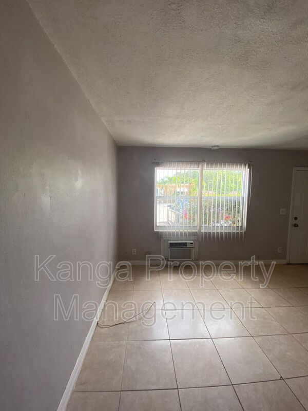 Photo - 1820 Redbank Rd Unit #2