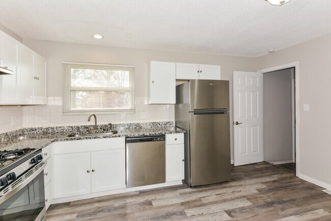 Photo - 1760 Flordawn Dr