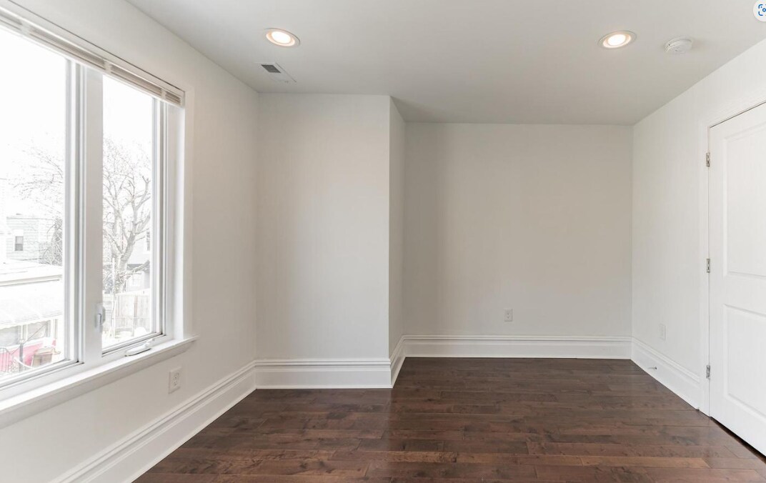 Photo - 1530 S Vogdes St (Philadelphia, PA)