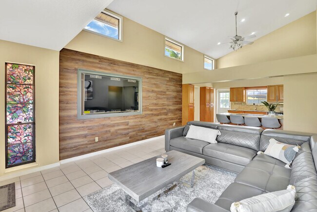 Photo - 2469 Sun Up Ln