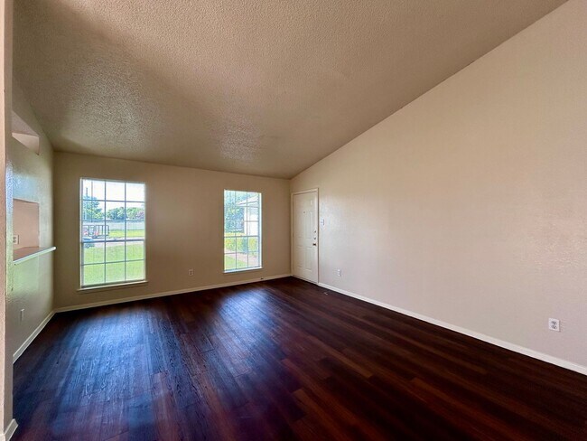 Photo - 508 Willowbend Cove Unit 1