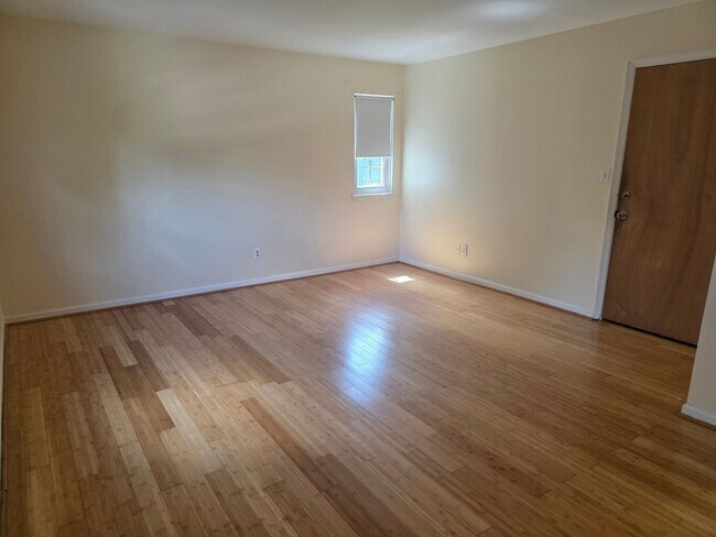Photo - 44 S Lansdowne Ave