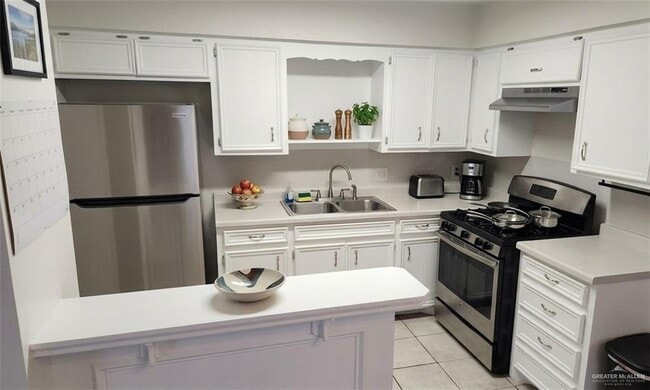Photo - 8 S 28th St