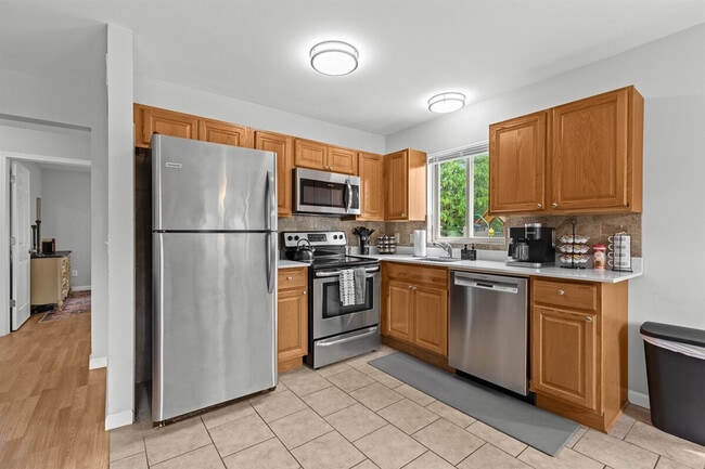 Photo - 18530 E 14 Mile Rd Unit ID1032330P