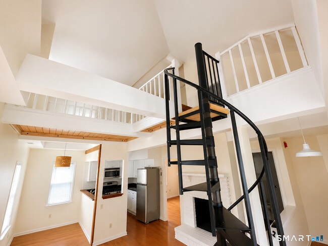 Photo - 10 Haviland St Unit C