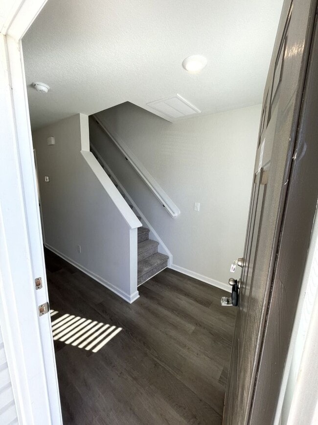 Photo - 2 Bedroom 2.5 Bathroom