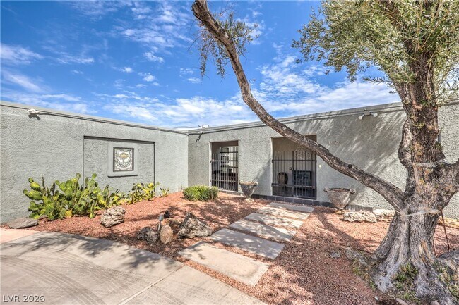 Photo - 1926 Papago Ln