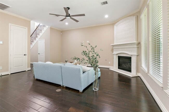 Photo - 68 Daffodil Meadow Pl