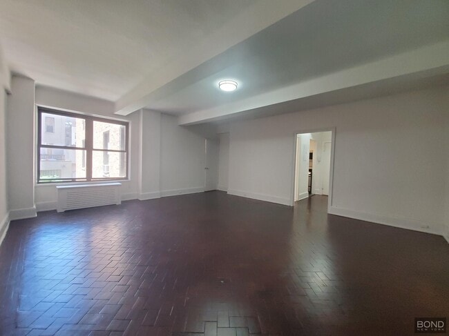 Photo - 160 W 73rd St Apartment Unit 3J