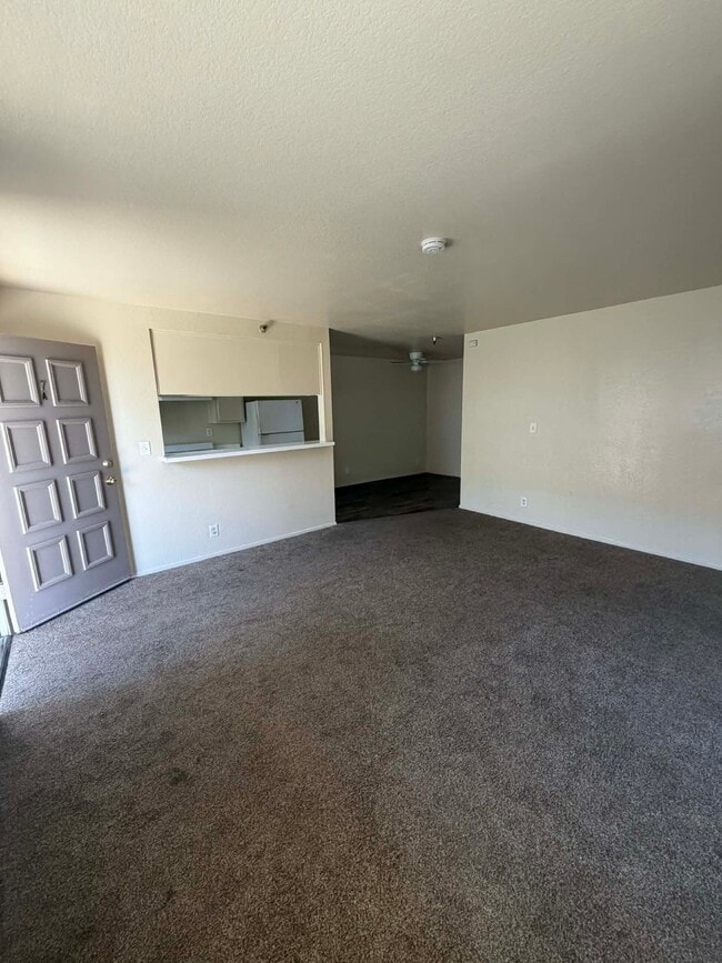 Photo - 13606 Cerise Ave Unidad 7A