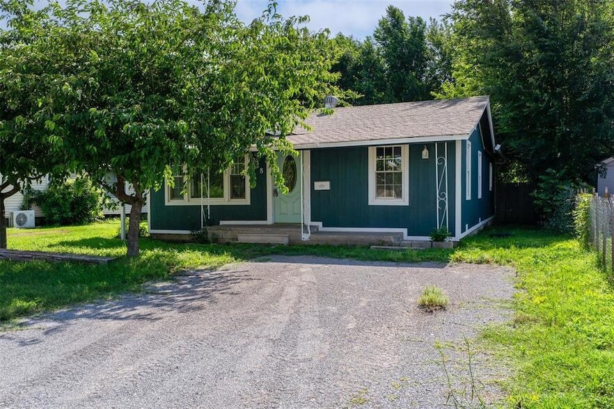 Photo - 228 N Donald Ave