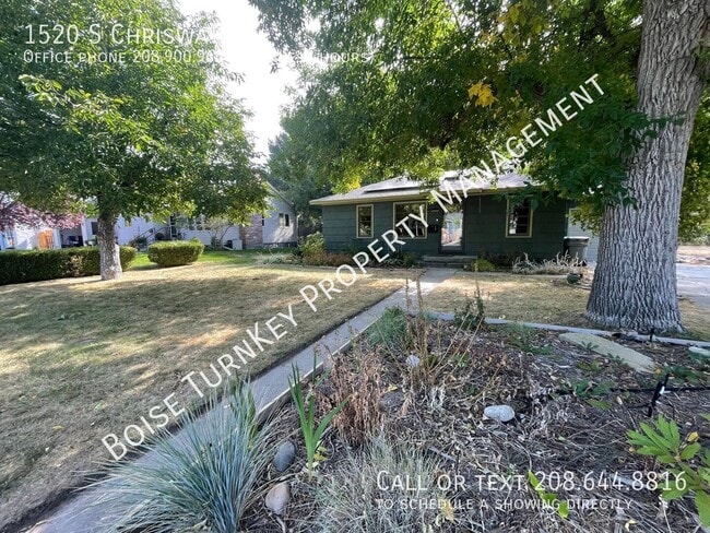 1520 Chrisway Dr