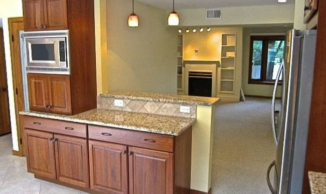 Photo - 65 Benthaven Pl