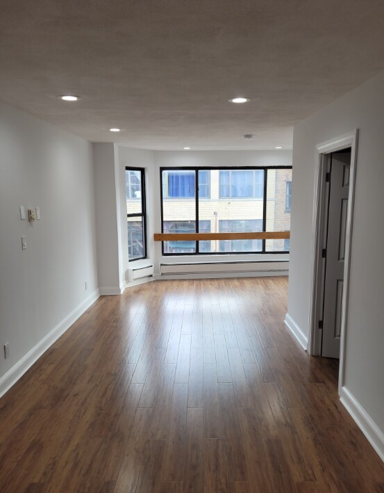 Photo - 214 Hanover St Unit 2