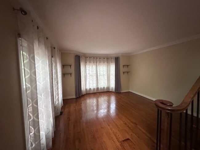 Photo - 10205 Chinkapin Dr
