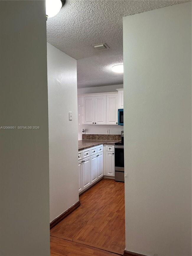 Photo - 6245 SW Kendale Lakes Cir Unit 215