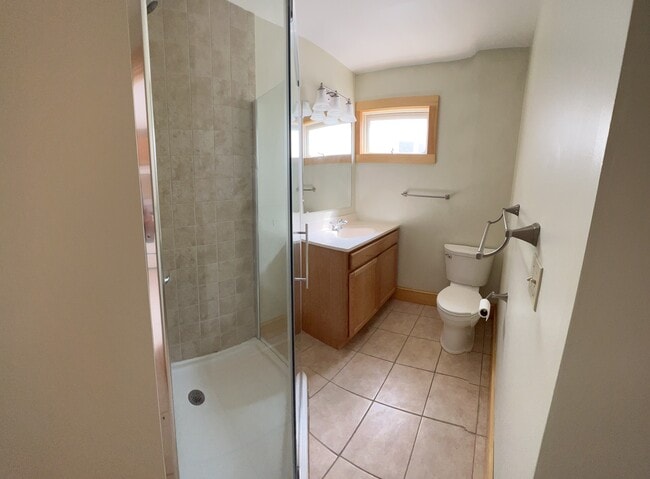 Photo - 27 Loomis St Unit 2