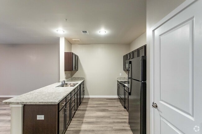 1BR, 1BA - 734SF - Kearney Ridge - Affordable Housing