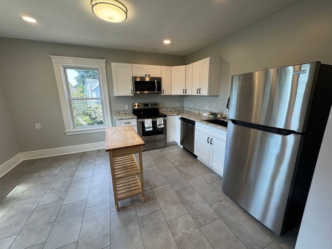 Photo - 106 Arlington Ave Apartment Unit 2