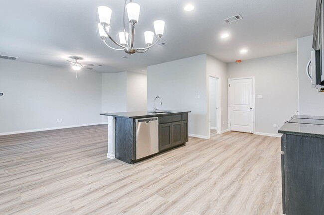 Photo - ? 1/2 Off First Month’s Rent! ?