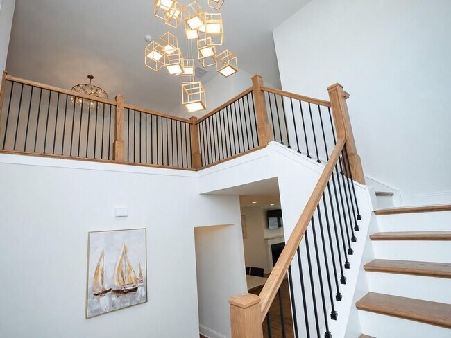 Photo - 6725 Dahlgren Ct