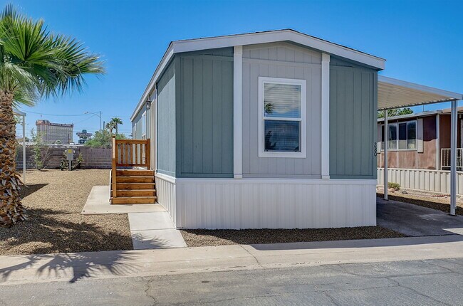 Photo - 2627 S Lamb Blvd