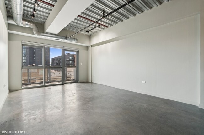 Photo - 1241 N Milwaukee Ave Unit 306