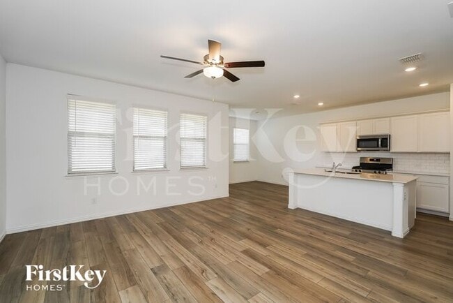 Photo - 2524 Goodrich Rd