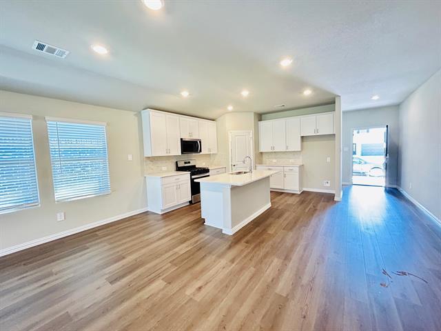Photo - 2117 Gustavus Dr House